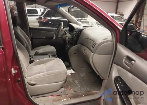 2005 Toyota Sienna Ce from USA, damaged, VIN 5TDZA23C55S385307